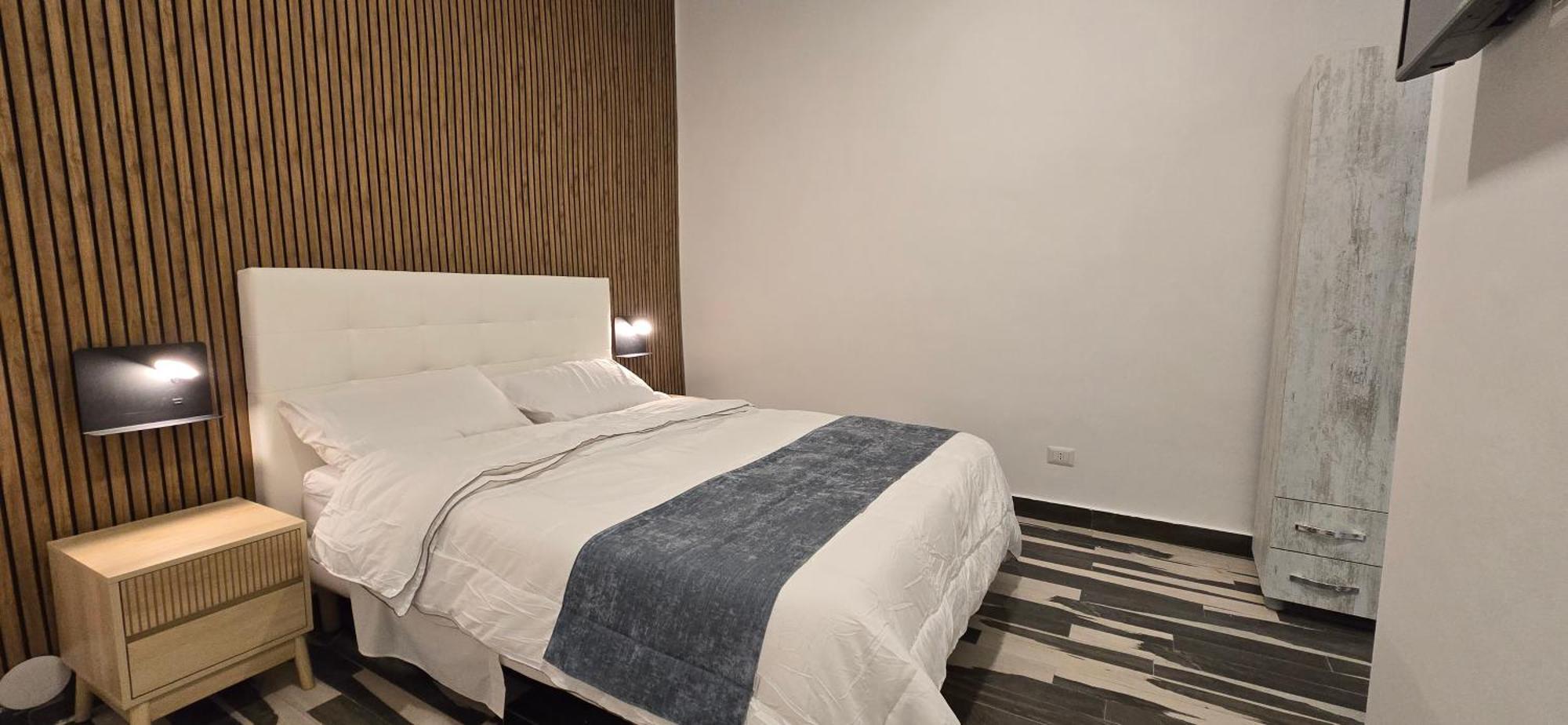 Guest house Napoli Central Stay Rooms
