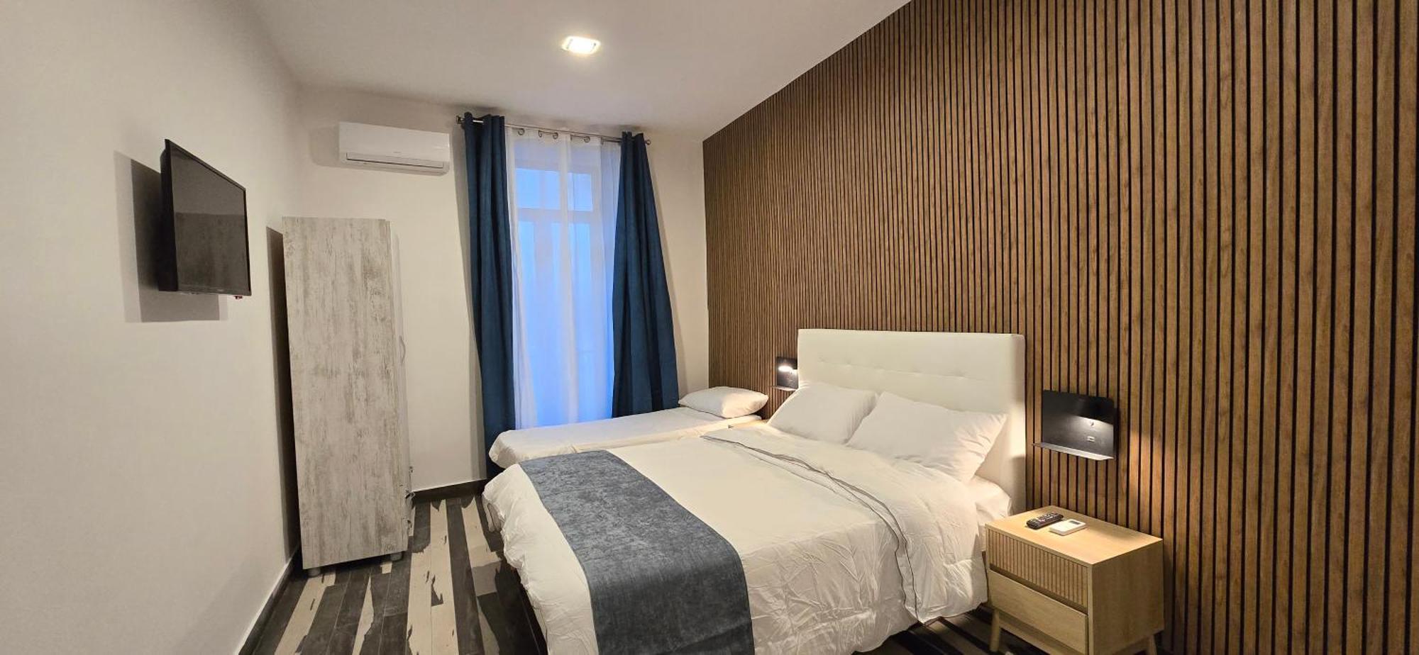 Guest house Napoli Central Stay Rooms *