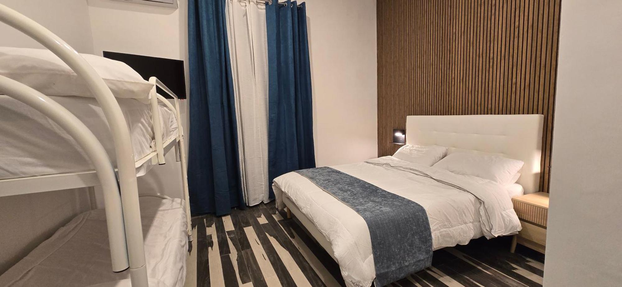 Guest house Napoli Central Stay Rooms
