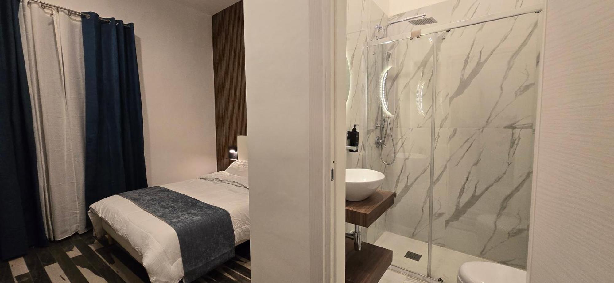 Napoli Central Stay Rooms *