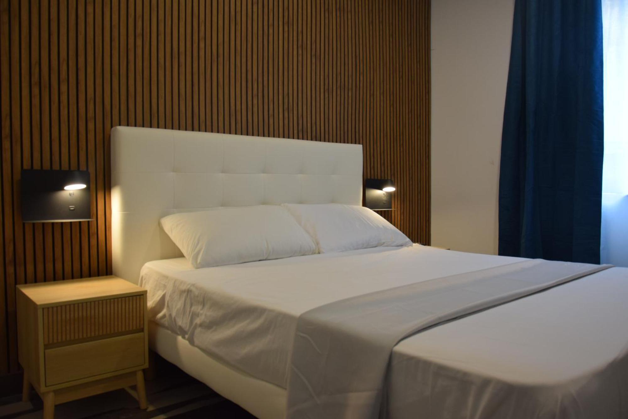 Guest house Napoli Central Stay Rooms *
